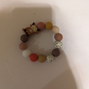 Highland cow wristlet keychain